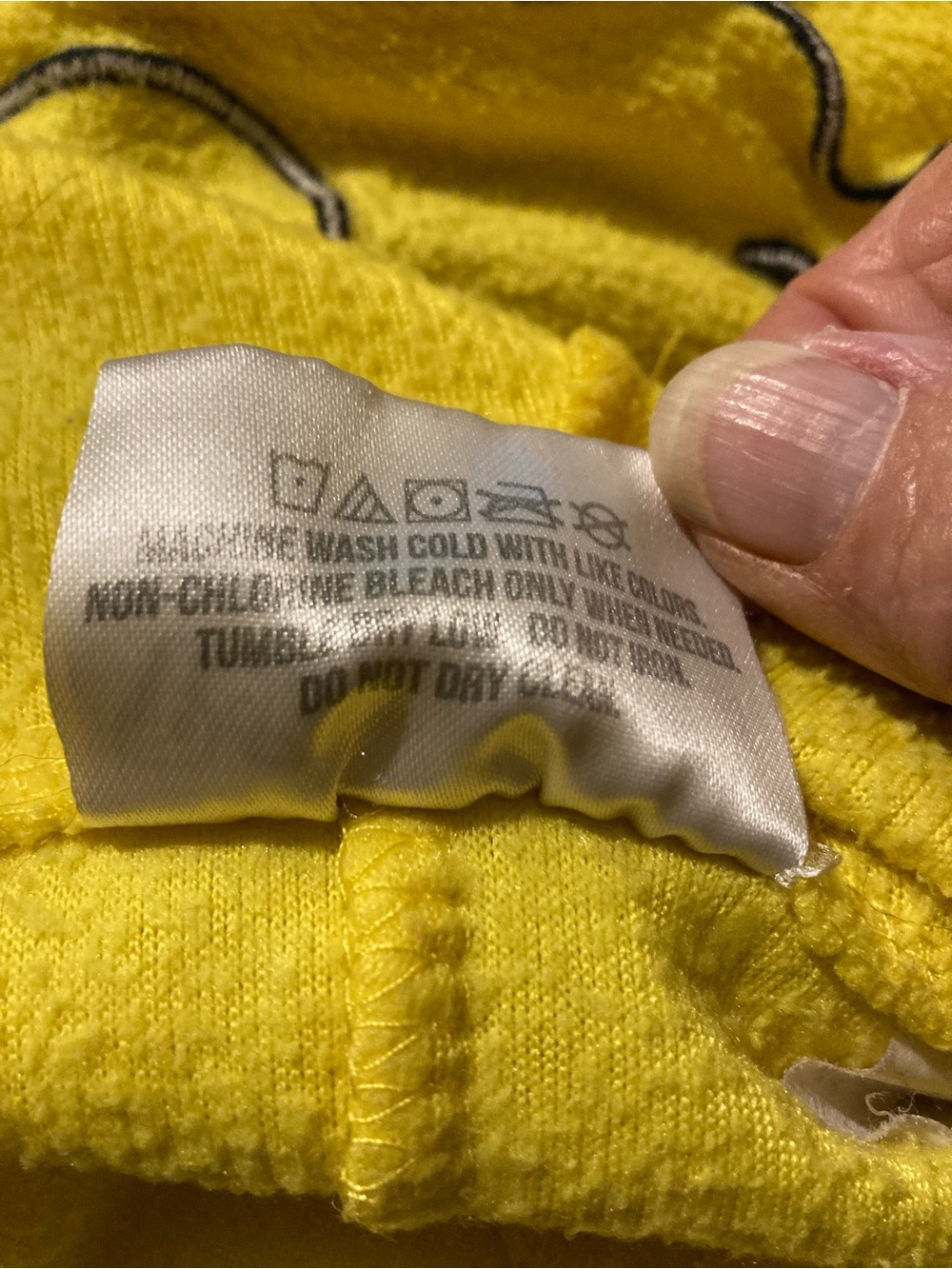 Pokémon Pikachu onesie cosplay/costume/pajama for adults - Picture 7 of 7